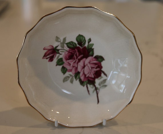 Vintage Sandland Ware Pink Rose Scalloped Trinket… - image 1