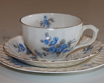 Vintage Burgess and Leigh Blue Blossom Trio - Teacup Saucer & Cake Plate - Burleigh Ware  - 1940s - High Tea Party - Quaint - Pretty Blues