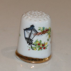 Vintage Spanish Fine Bone China Thimble - Javea Spain - Streetlight & Flowers - Souvenir - Sewing - Needlecraft - Collectable - Gift