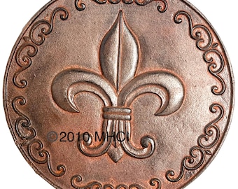 Garden stepping Stone - Fleur de lis