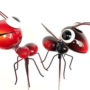 2-pack Adorable Ant Garden Stakes