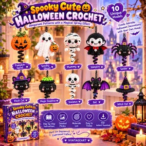Puede incluir: Una guía digital titulada Spooky Cute Halloween Crochet con 10 patrones de amigurumi con efecto de resorte. La imagen muestra figuras de ganchillo que incluyen una calabaza, un fantasma, una momia, un vampiro, una araña, un gato y un caldero.