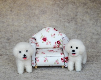 Needle felted Little Bichon Frish, Miniature, Dollhouse dog.