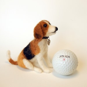 Ready- Made Needle felted Beagle, Needle Felted Dog, Small Felted Dogs, Miniature Animal