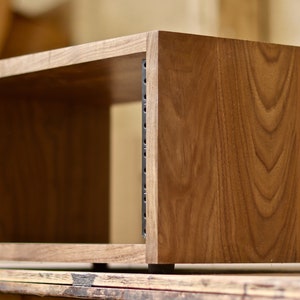 Solid Walnut Dovetailed Studio Equipment Rack -  Heritage Series 19&quot; Audio Rack