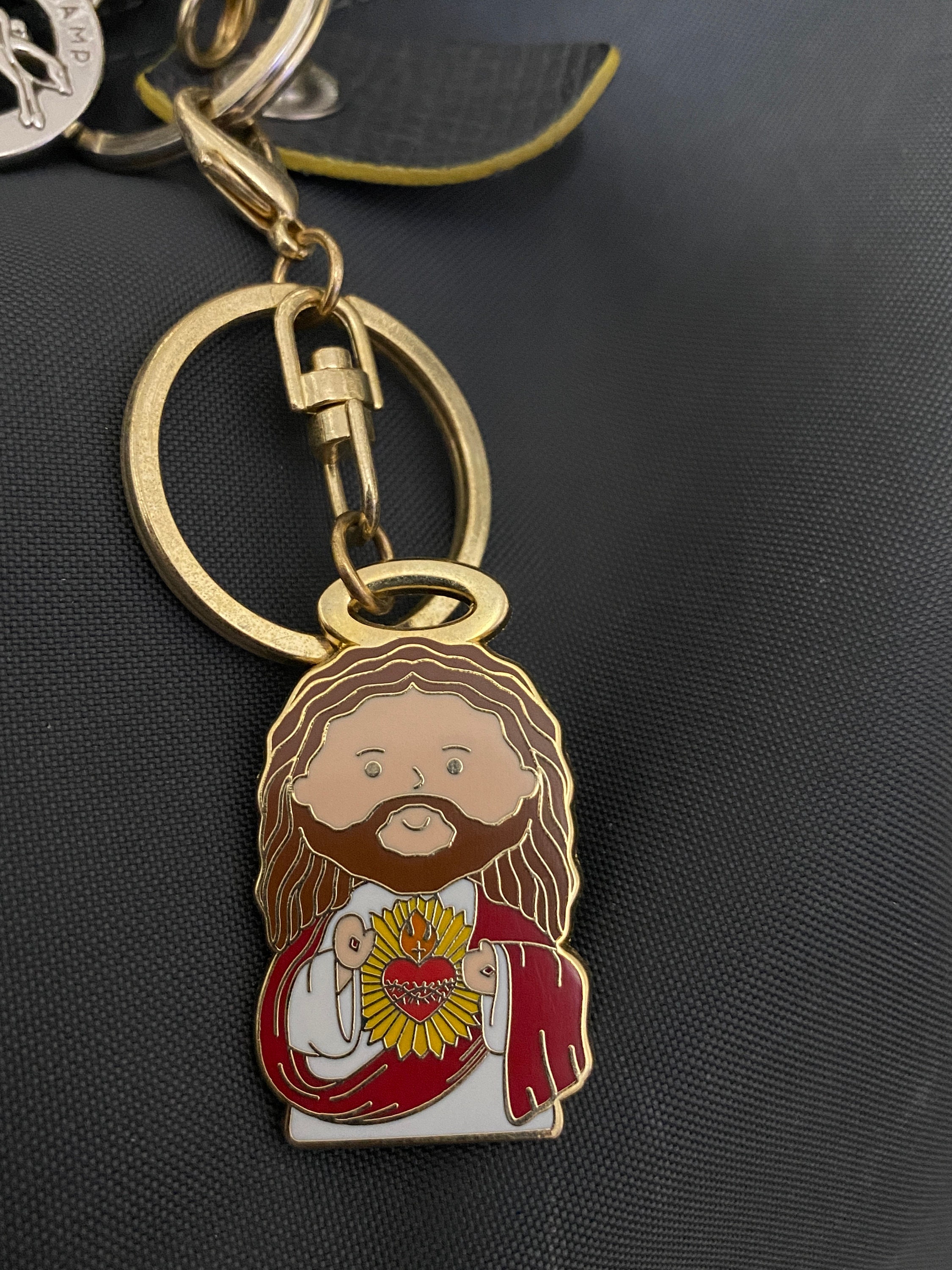 Sacred Key Chain Sacred Heart of Jesus Keychain - Etsy