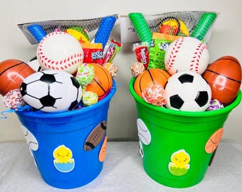 Sportpåskkorg för pojkar | Godisfylld presenthink