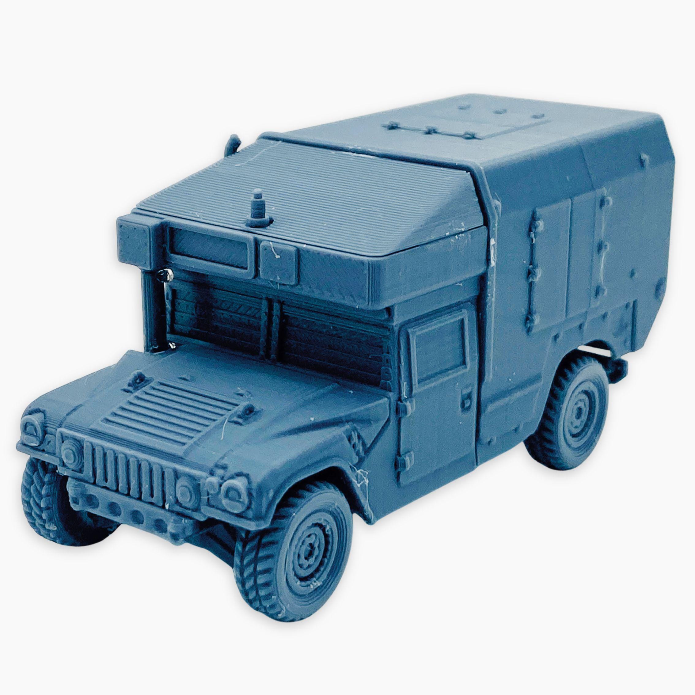 HMMWV Ambulance, Model Kit: Modern Era US Military Ambulance Vehicle ...