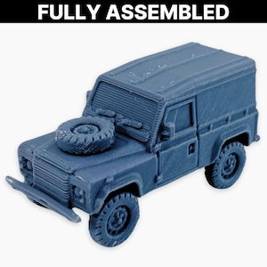 Land Rover 90 (techo rígido), miniatura completamente ensamblada: modelo de vehículo utilitario militar de la era moderna