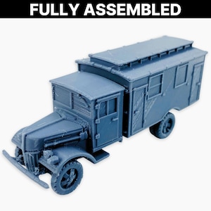 Ford V3000 (późny ambulans), w pełni zmontowany: niemiecki model pojazdu medycznego z II wojny światowej, replika w skali, wojskowy model transportowy