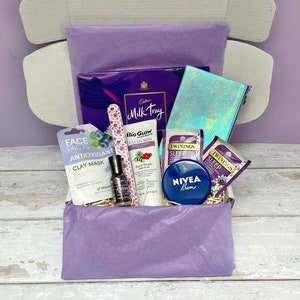 Purple Pamper Hamper, Hugs From Afar, Relax Gift, Happy Birthday Gift, Besties Box, Thinking of you, Sleep Gift Box, Gift for Women, For Her