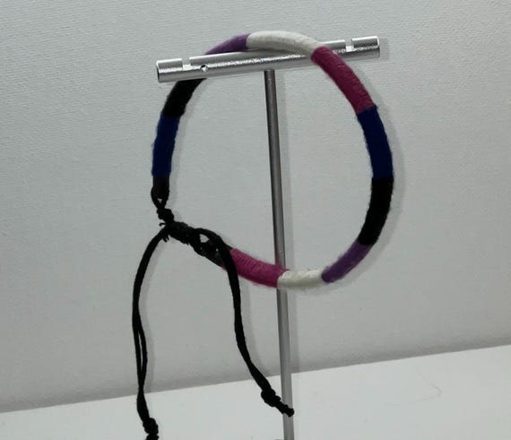 Chic, Colorful, and Unique” - image 1