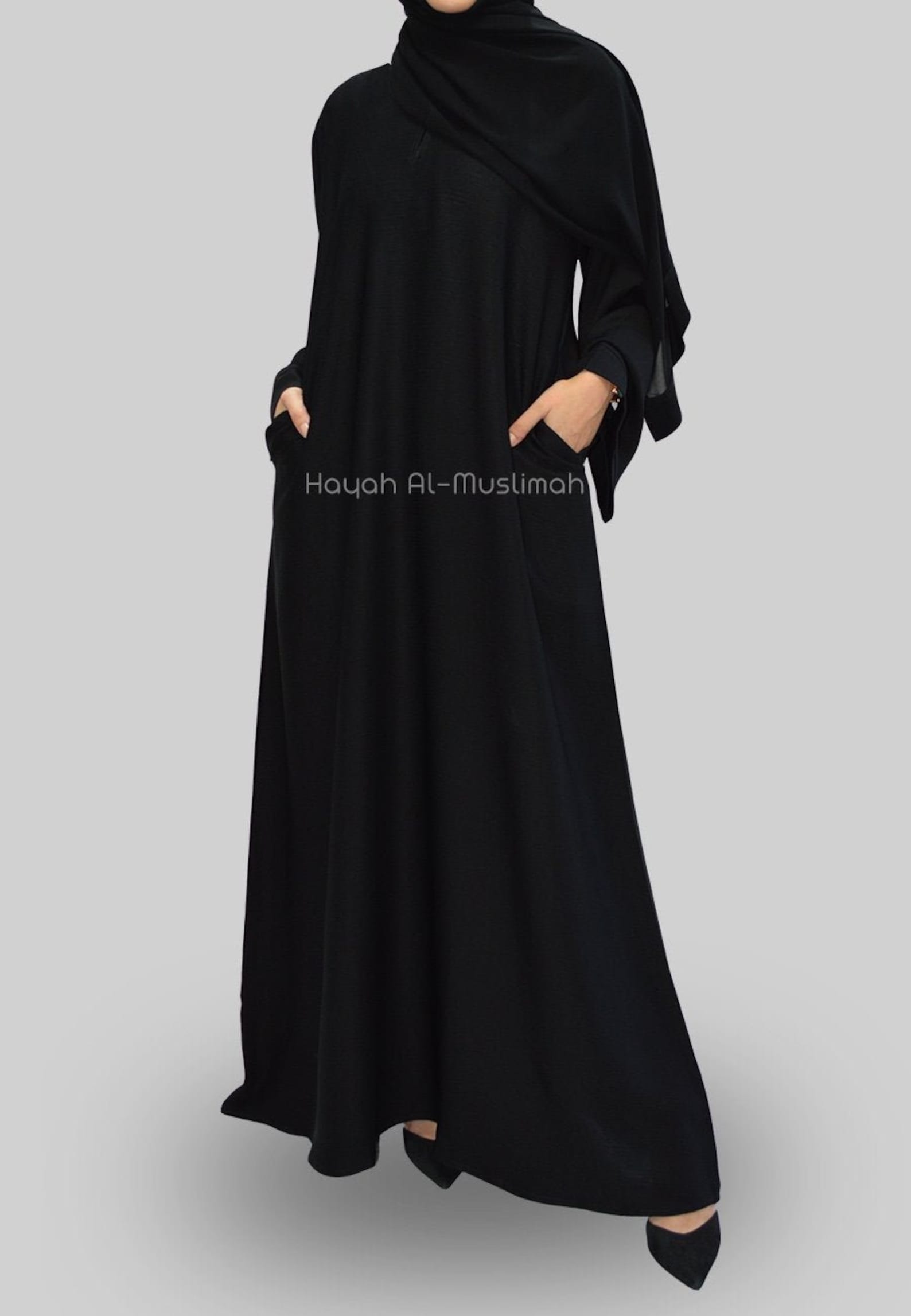 Textured Black Abaya With 2x Zip Pockets Plain Black Closed | Etsy