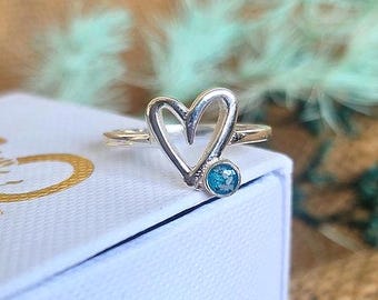 Memorial Ashes Heart Ring | Sterling Silver Small Inclusion Keepsake Delicate Band | Elira
