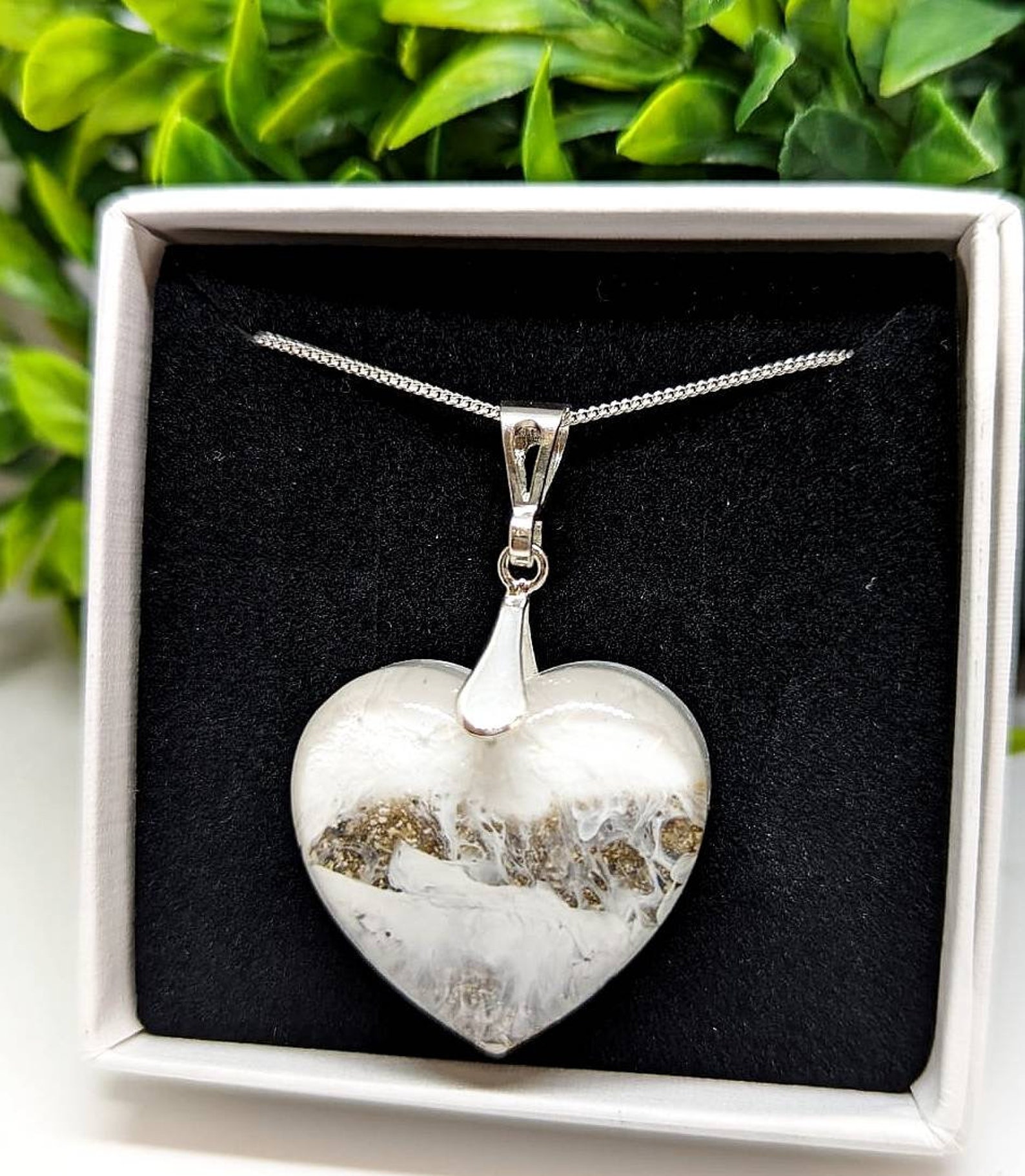 Ashes Heart Necklace Ashes Jewellery Cremation Jewellery Etsy UK