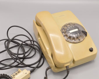 Vintage Siemens dial telephone