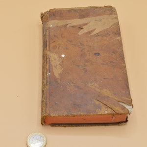 Old book (1772) The spirit of the encyclopedia or choice of articles, first volume by Lespre de Lency