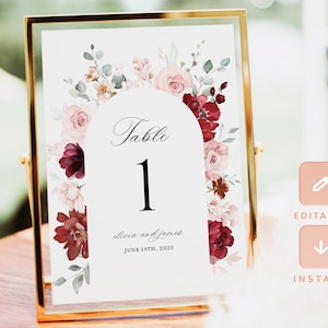 Modello di biglietto con numeri di tavolo per matrimoni bordeaux, numeri di tavolo Blush Arch Boho, carte con numeri stampabili eleganti rose floreali Marsala, download