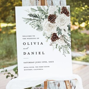 Modello di cartello di benvenuto per matrimonio verde salvia invernale, cartello di decorazione per ricevimento con rose floreali bianche Boho, segnaletica grande stampabile in pino rustico