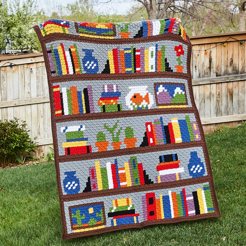 Bookshelf Blanket
