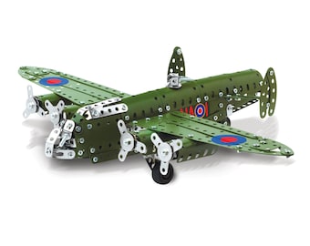 Lancaster Bomber Metal Construction Set: WWII Plane Model (389 Pieces)