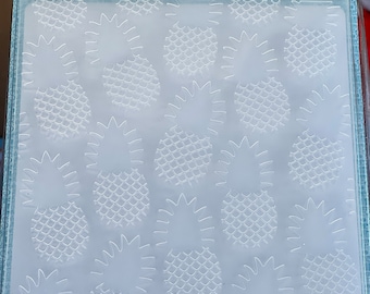 Pineapples Embossing Folder