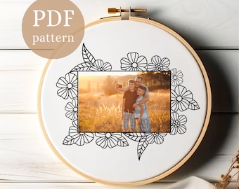 Autumn Flowers Photo Frame Hand Embroidery Pattern: 4x6 Card Holder (Instant Download)
