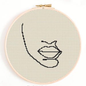 Face shape counted cross stitch,faces embroidery pattern,face cross stitch pattern,Boho home decor,instant download PDF, Woman body line art