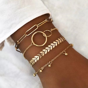 4pcs Stacking Multi-Layered Bracelet Set