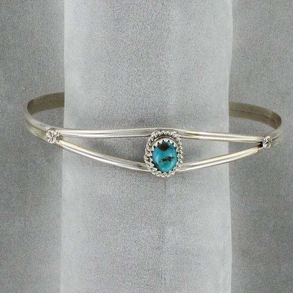 Navajo turquoise stone bracelet