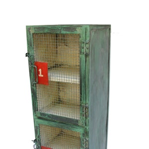 Tashkent Industriële Boerderij Kast, Metal Mesh Buffet Entryway Opslagkast, Opslagkast