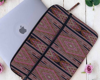Aztec laptop sleeve - Multicolor (UPTO 14 INCH), Everyday laptop sleeve