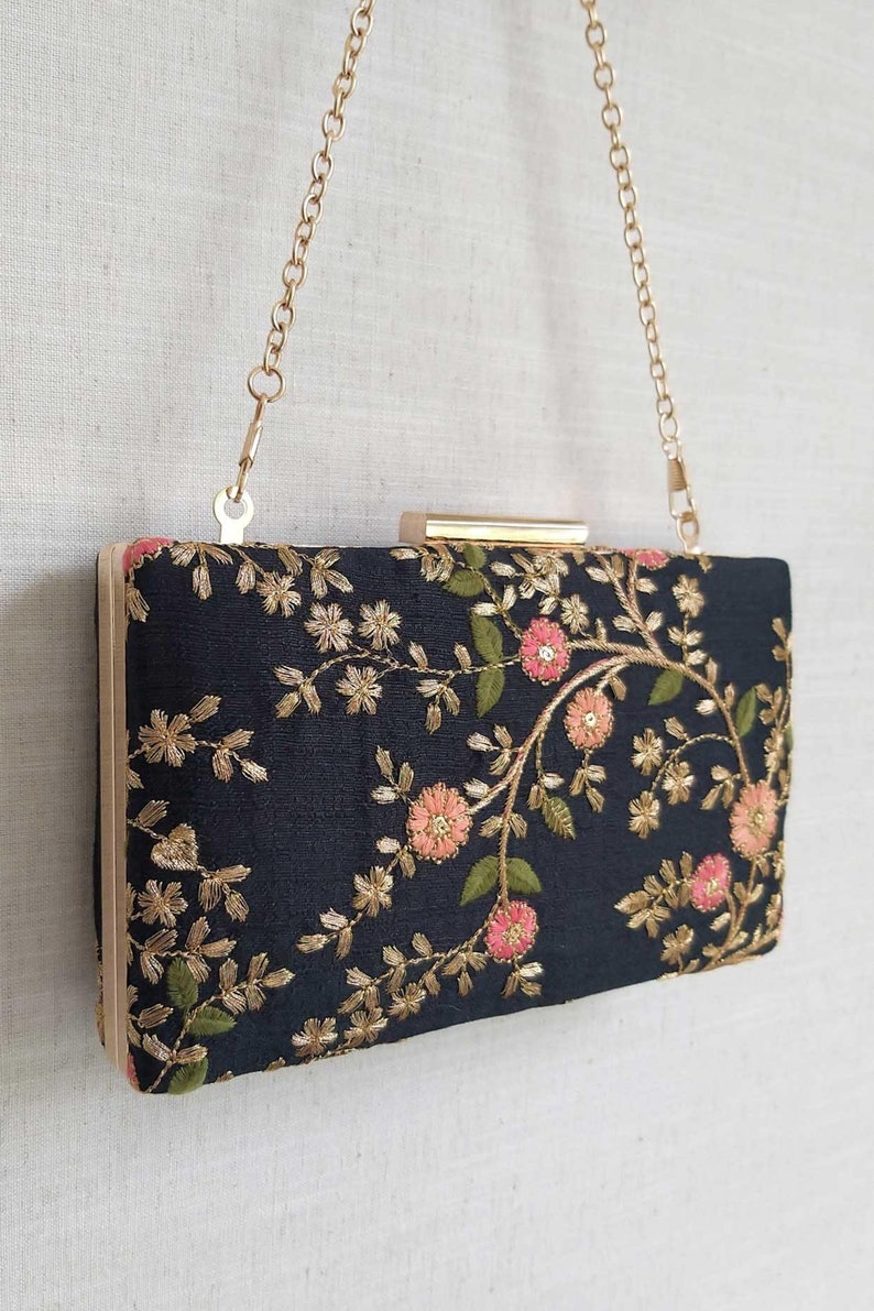 Floral creeper box clutch - Black