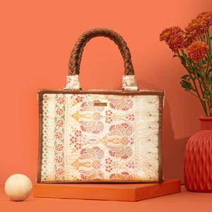 Bolso bordado Kamal - Multicolor, blanco roto, bolso hecho a mano para mujer, bolso tote floral, bolso pequeño para brunch, regalo para mujer