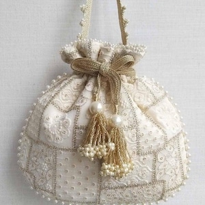 Mosaik Off white Luxe bestickte Brauttasche, Brauttasche, Brauttasche, Designer- und Abendtasche, Diwali Partytasche