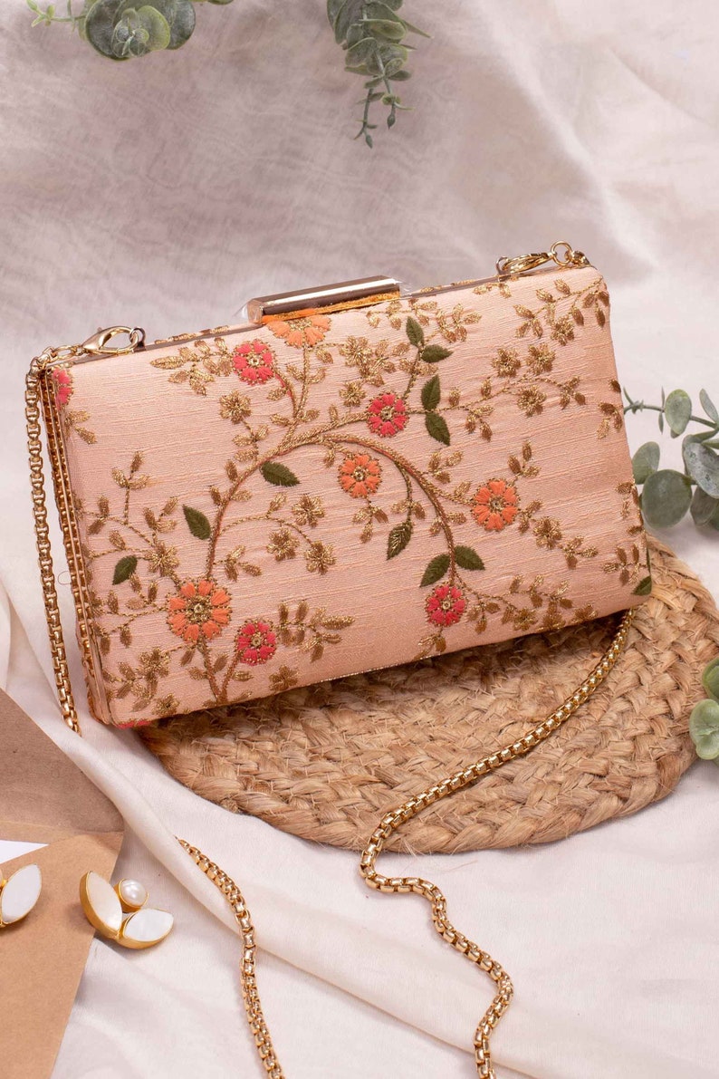 AMYRA FLORAL CREEPER BOX CLUTCH WEDDING FAVORS