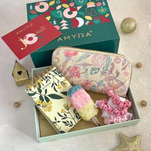 Christmas Hamper - Aloha Wallet - Wellness and Accessory Box, Women’s Wallet, Handmade Gift for her, floral embroidered wallet
