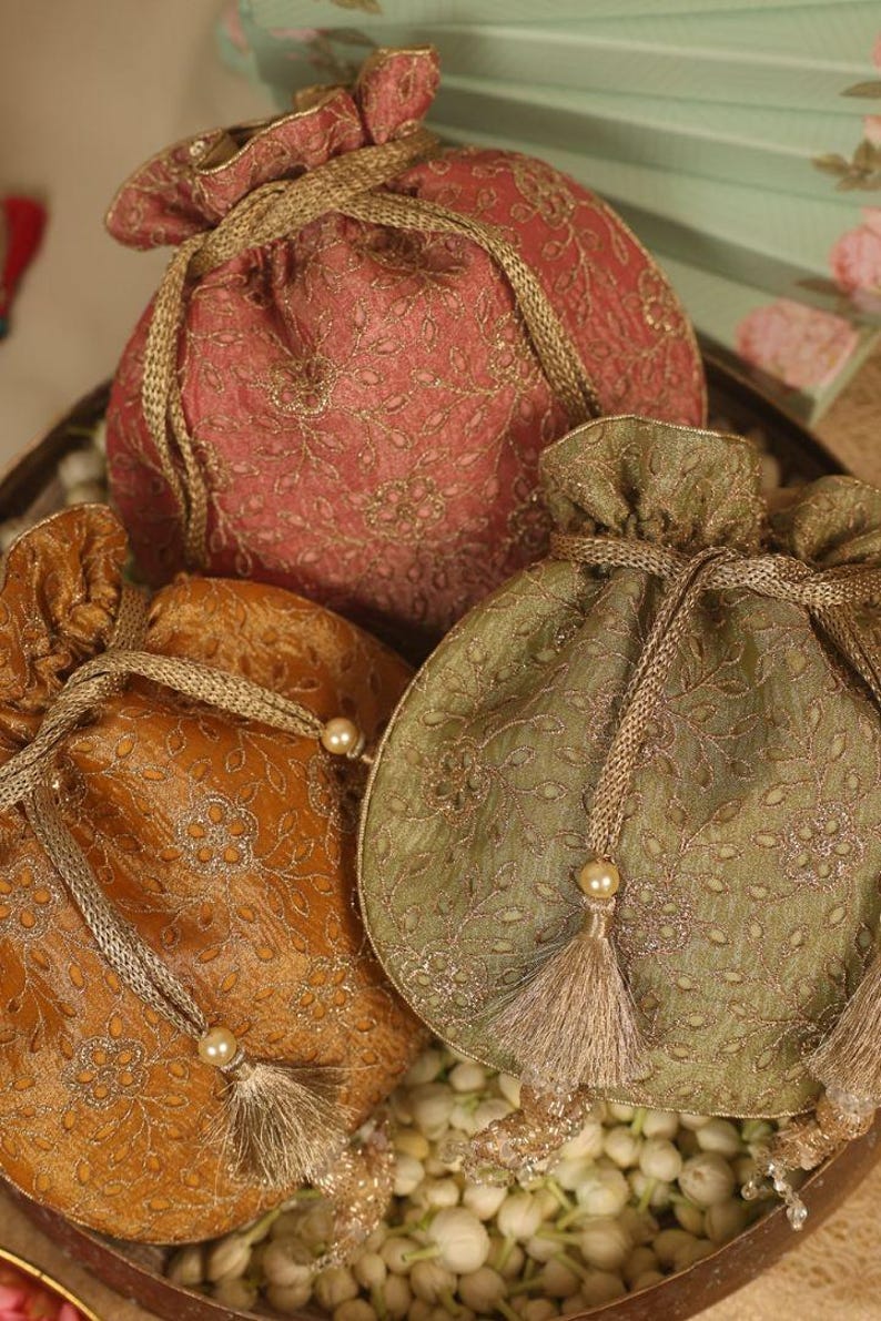 Tarang Wedding Favor Potlis - Set of 15