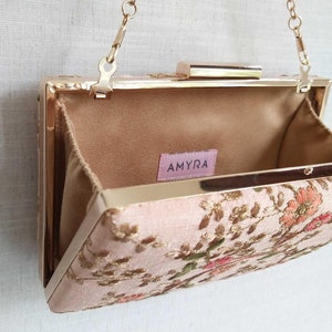 Floral creeper box clutch - Peach