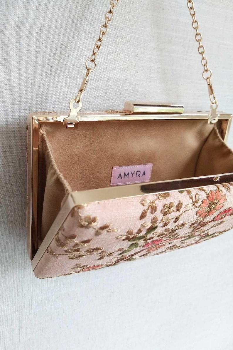 Floral creeper box clutch - Peach