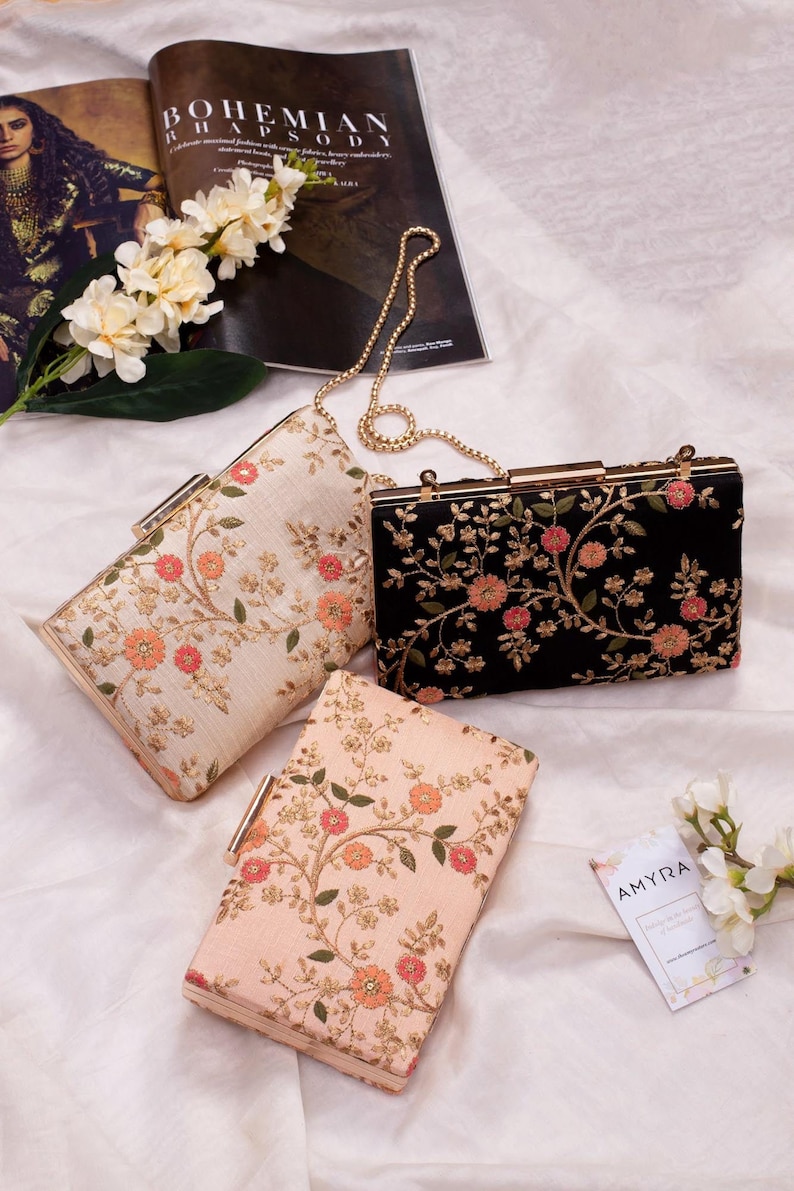 Floral creeper box clutch - Peach