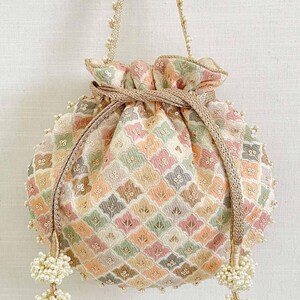 Aza Pastel Potli - Potli bordado, Potli nupcial, regalo de bodas imagen 9