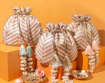 Fiza Embroidered Wedding Favors - Set of 15, Brides maid purse, ethnic potlis, Diwali festive bags