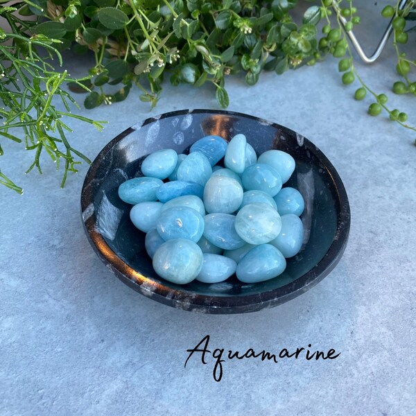 Aquamarine Gemstone - Tumbled Pebble - Can Be Drilled