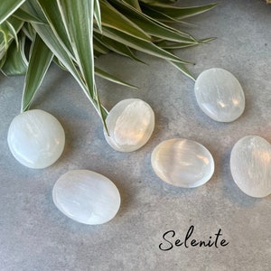 Selenit Medium Palmsten - Naturlig Ädelsten