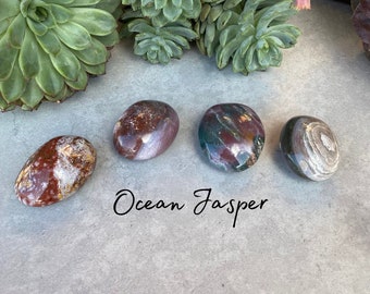 Fascinating Ocean Jasper Galet / Pebble / Palmstone - Multicoloured Jasper - Meditation Aid