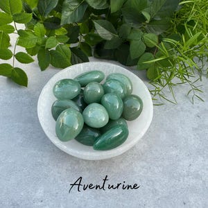 Green Aventurine Polished Pebble Crystal - Tumbled Gemstone - 4 Sizes