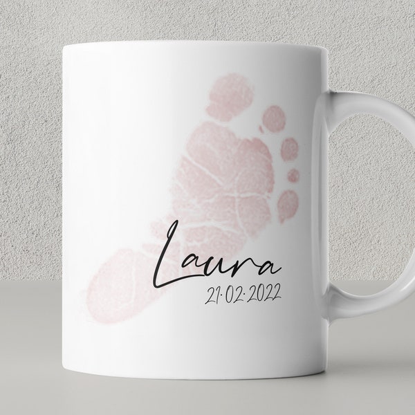 Baby Fußabdruck Personalisierte Tasse, Muttertagsgeschenk, Vatertagskaffeetasse mit Handabdrücken, Neugeborenen Geschenk für Großeltern