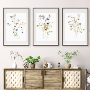 Wildflower print set of 3 | dried flower bouquet | vintage wallart | wildflower boho home decor  | A2 large poster | botanical wall art