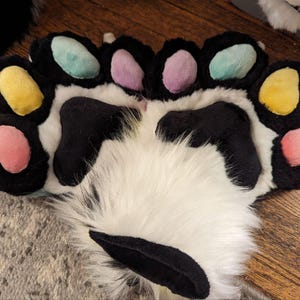 MTO / 4 fingered puffy paws / Kloofsuit pattern / Please read description
